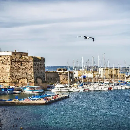 La Casa Del Turista
