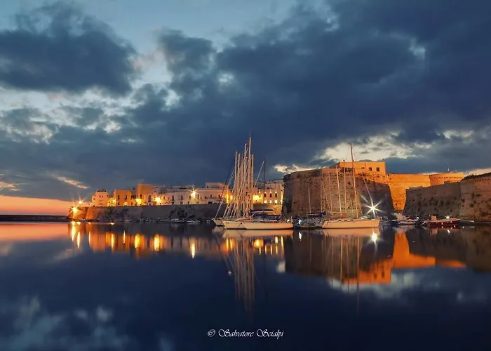 La Casa Del Turista 3*