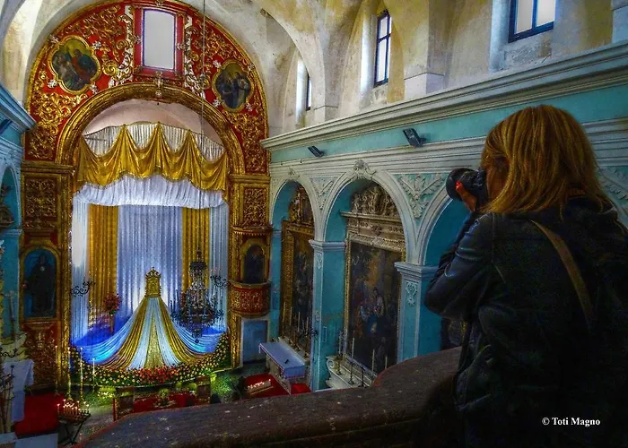 La Casa Del Turista 3*