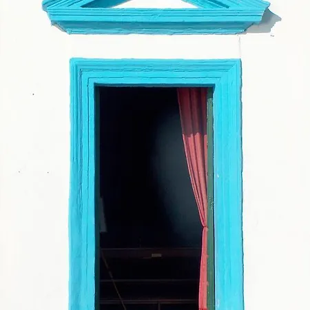 La Casa Del Turista 3*