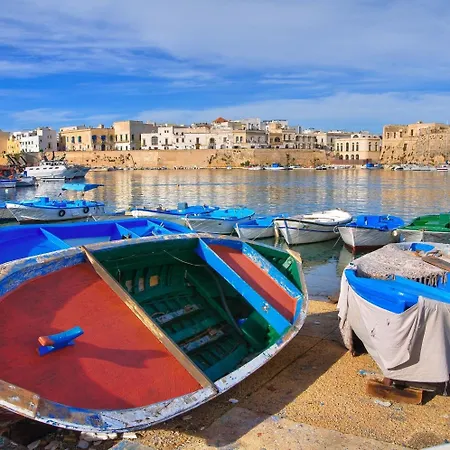 Bed and Breakfast La Casa Del Turista 3*